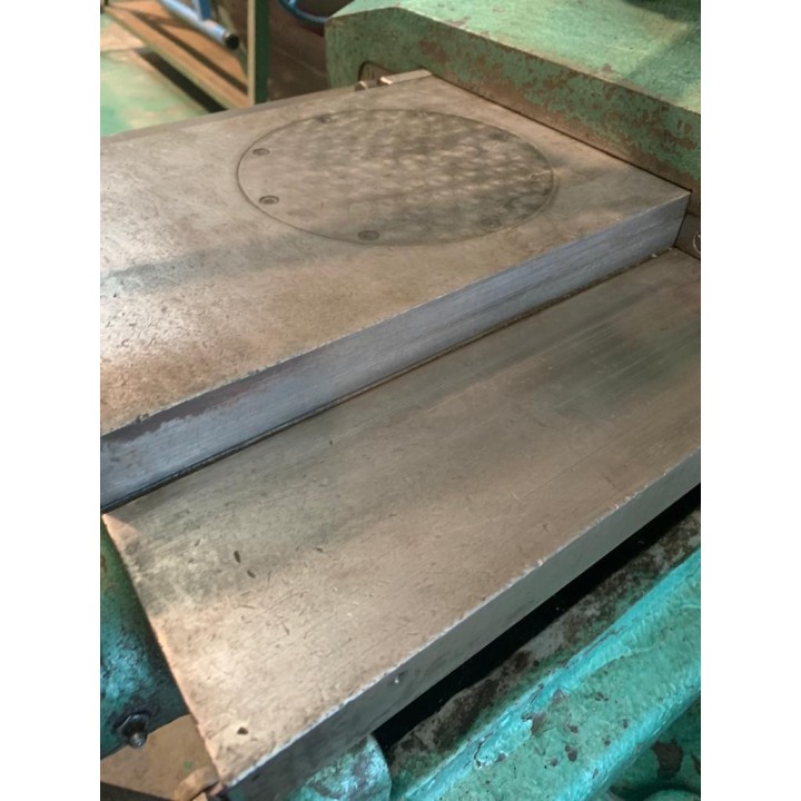 Fresadora Universal Marca Maserati