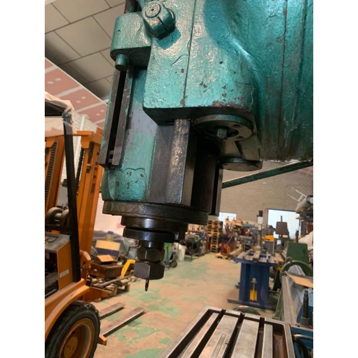 Fresadora Universal Marca Maserati