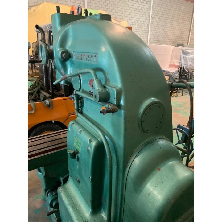 Fresadora Universal Marca Maserati