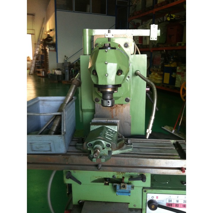 FRESADORA UNIVERSAL MILKO 14