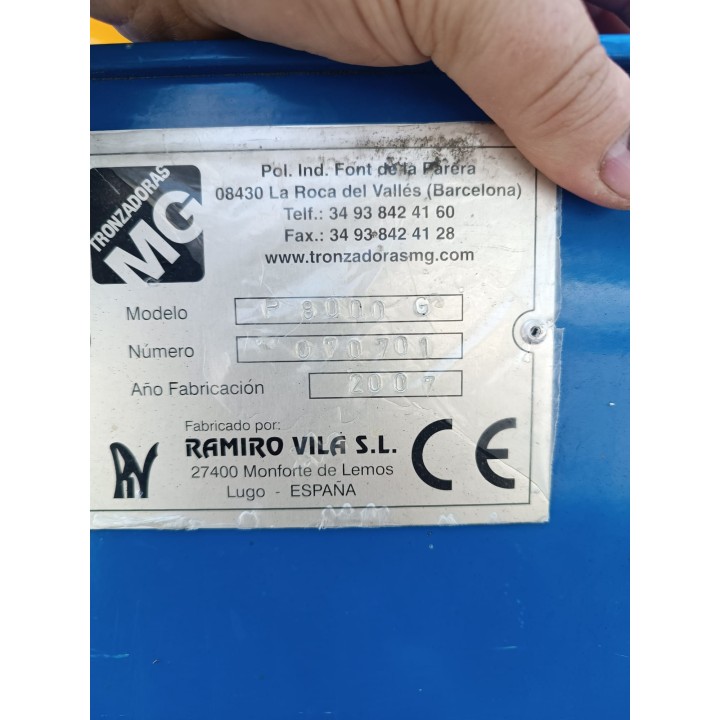 PRENSA NEUMATICA MARCA M.G. MODELO P-800