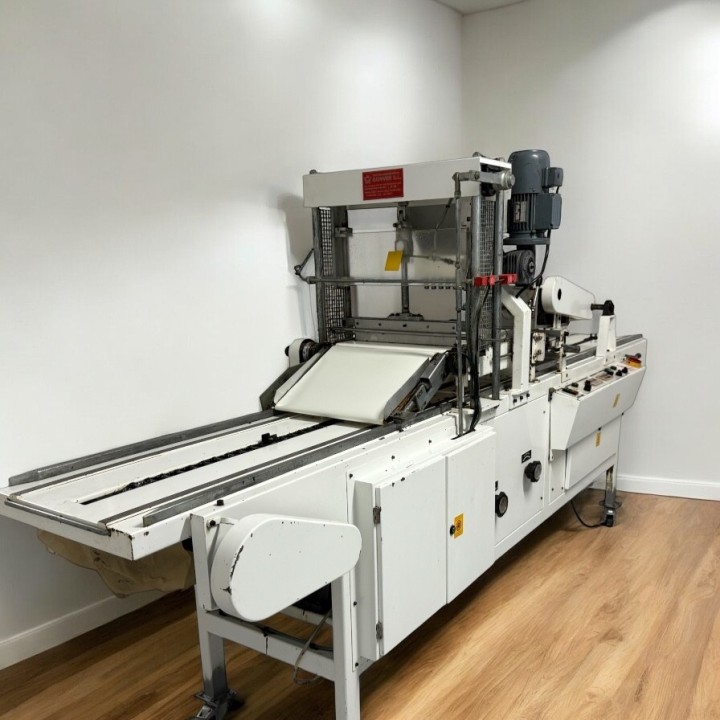 EXTRUSORA Y FORMADORA GONVER